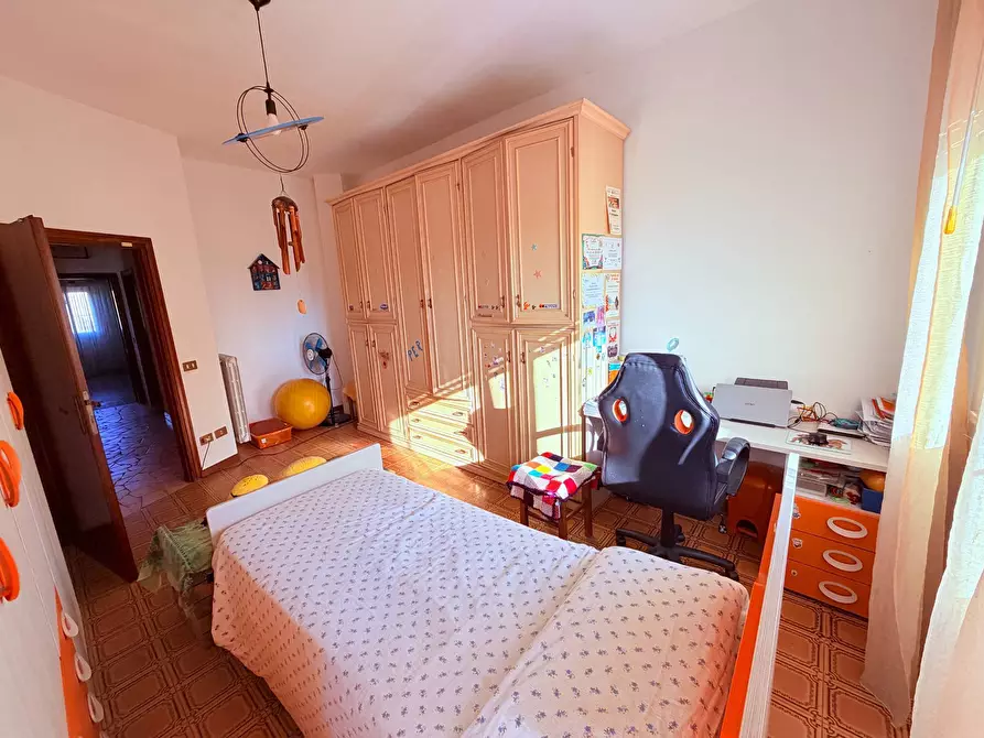 Immagine 19 di Casa indipendente in vendita  a Cascina