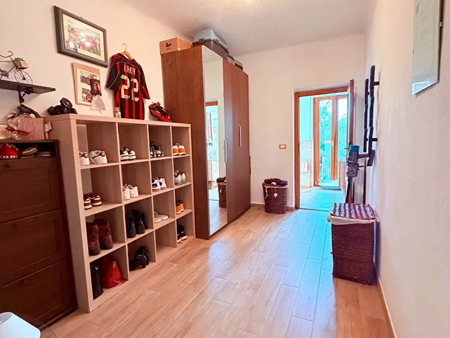 Immagine 12 di Casa indipendente in vendita  a Cascina