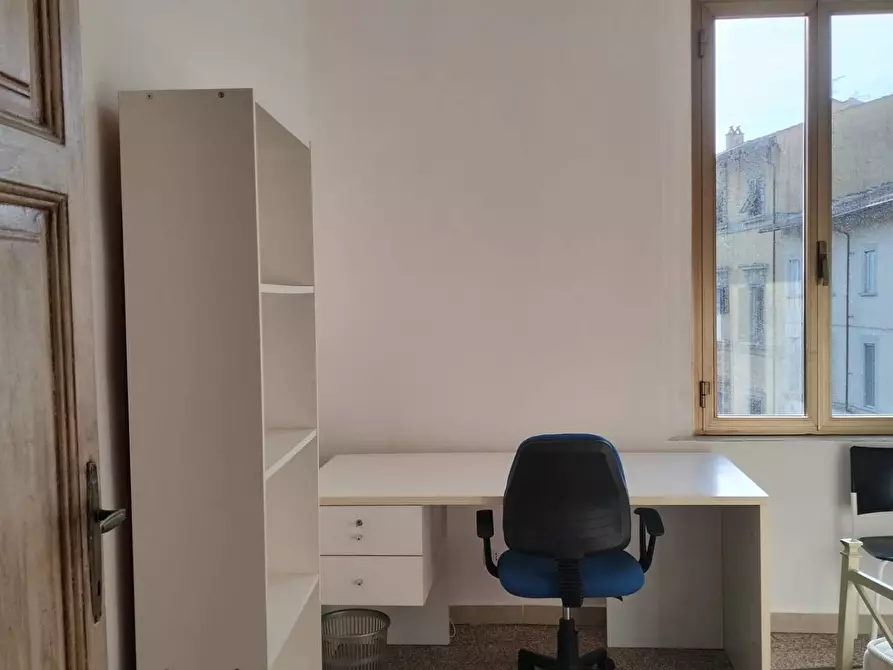 Immagine 2 di Appartamento in affitto  a Pisa