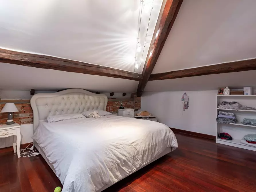 Immagine 24 di Appartamento in vendita  a Pisa