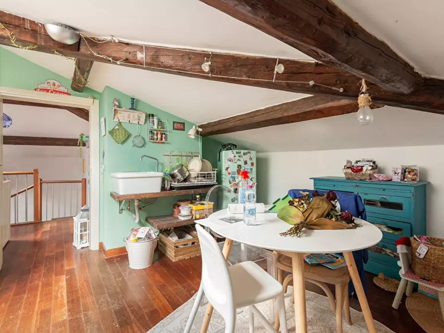 Immagine 12 di Appartamento in vendita  a Pisa