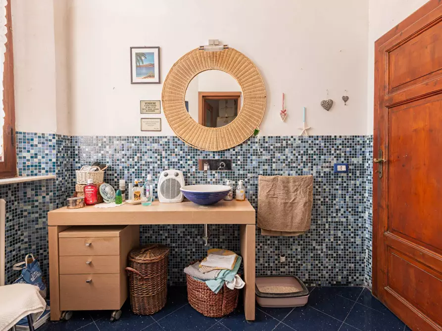 Immagine 16 di Appartamento in vendita  a Pisa