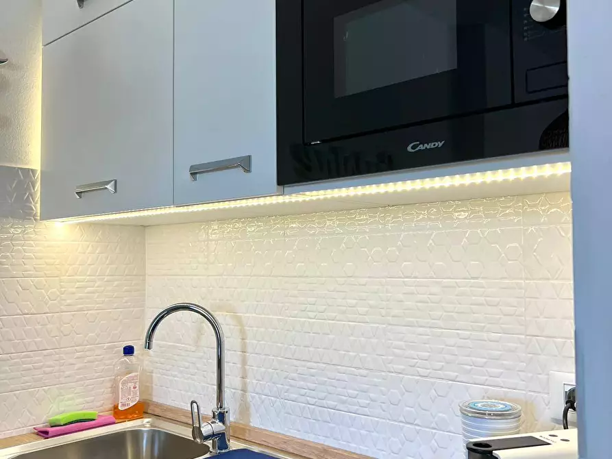 Immagine 7 di Appartamento in affitto  a Pisa