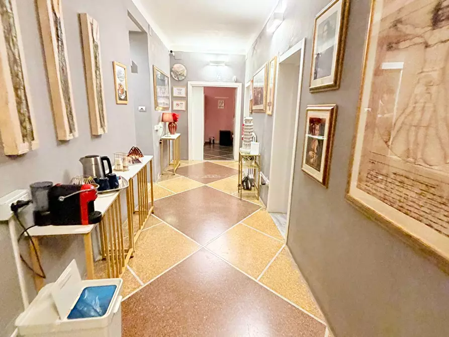 Immagine 14 di Appartamento in vendita  a Pisa