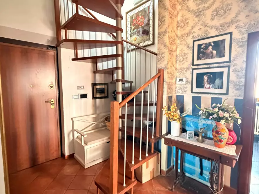 Immagine 22 di Appartamento in vendita  a Pisa
