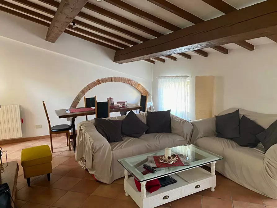 Immagine 1 di Appartamento in vendita  a Cascina