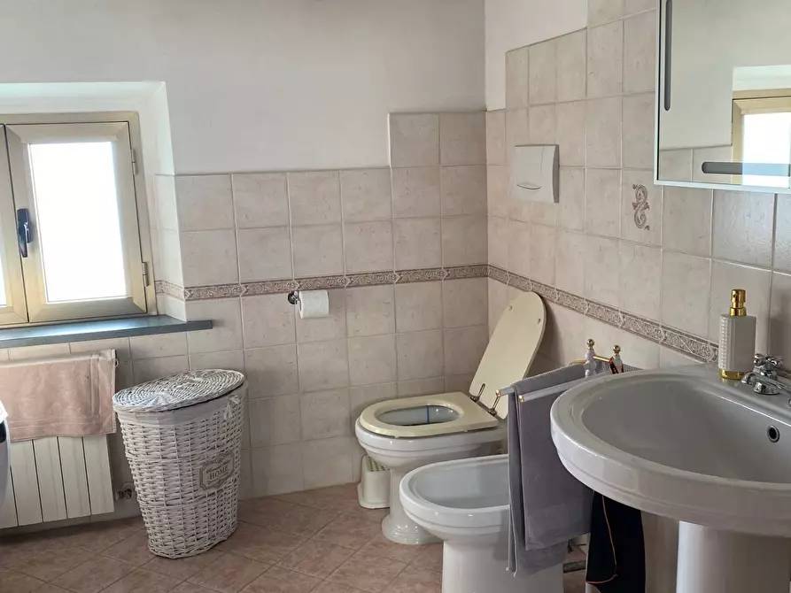 Immagine 5 di Appartamento in vendita  a Cascina