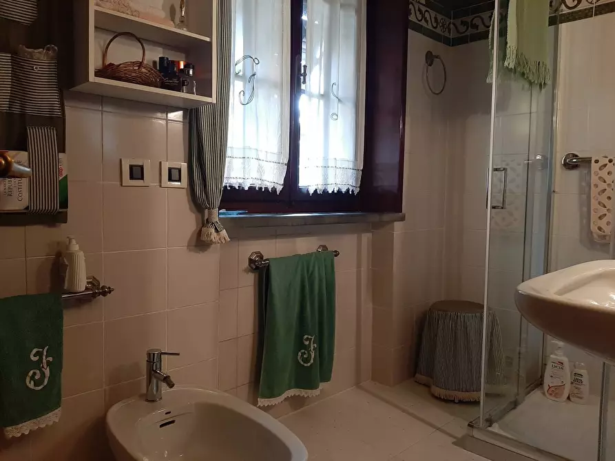 Immagine 18 di Villa in vendita  a Pisa