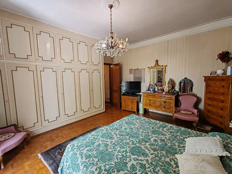 Immagine 12 di Appartamento in vendita  a Pisa