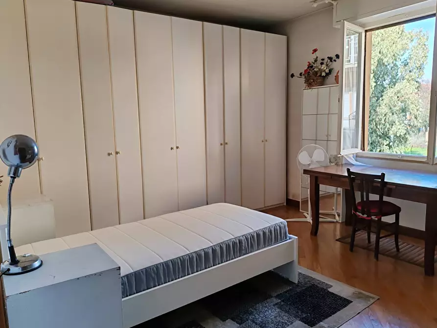 Immagine 17 di Appartamento in vendita  a Pisa