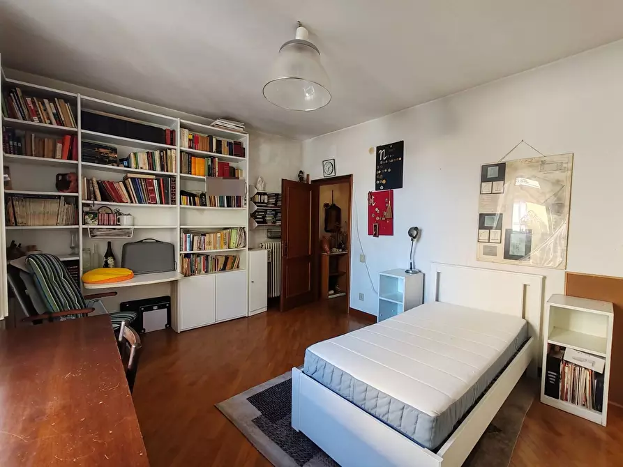 Immagine 18 di Appartamento in vendita  a Pisa