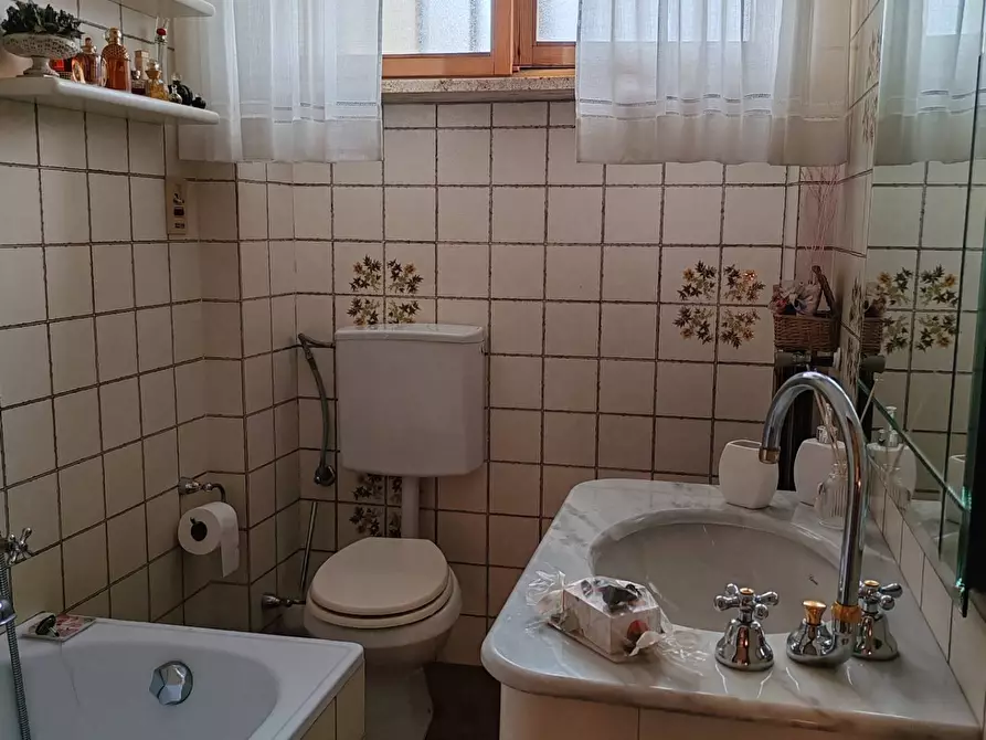 Immagine 22 di Villetta a schiera in vendita  a Pisa