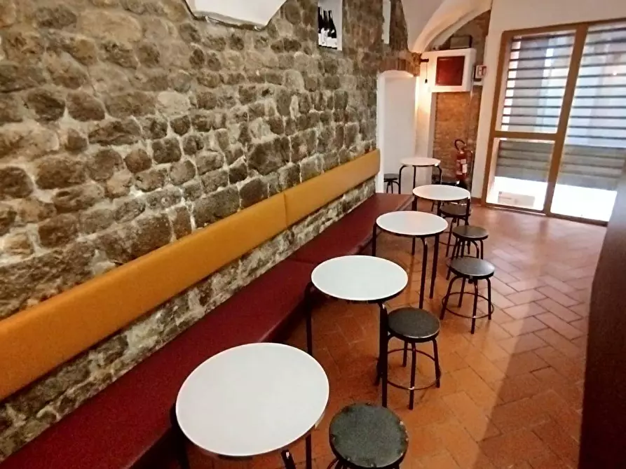 Immagine 7 di Attività commerciale in vendita  a Pisa