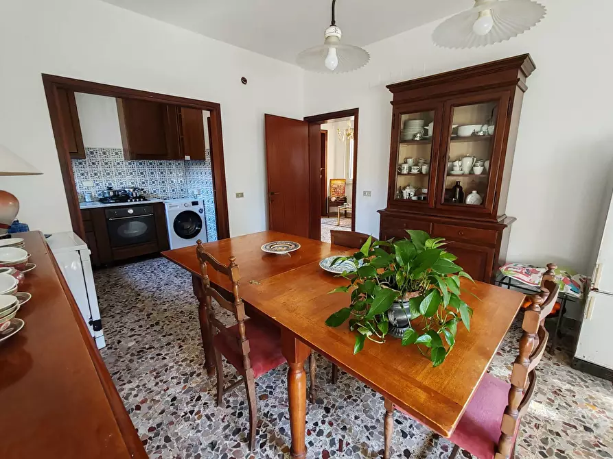 Immagine 6 di Casa bifamiliare in vendita  a Pisa