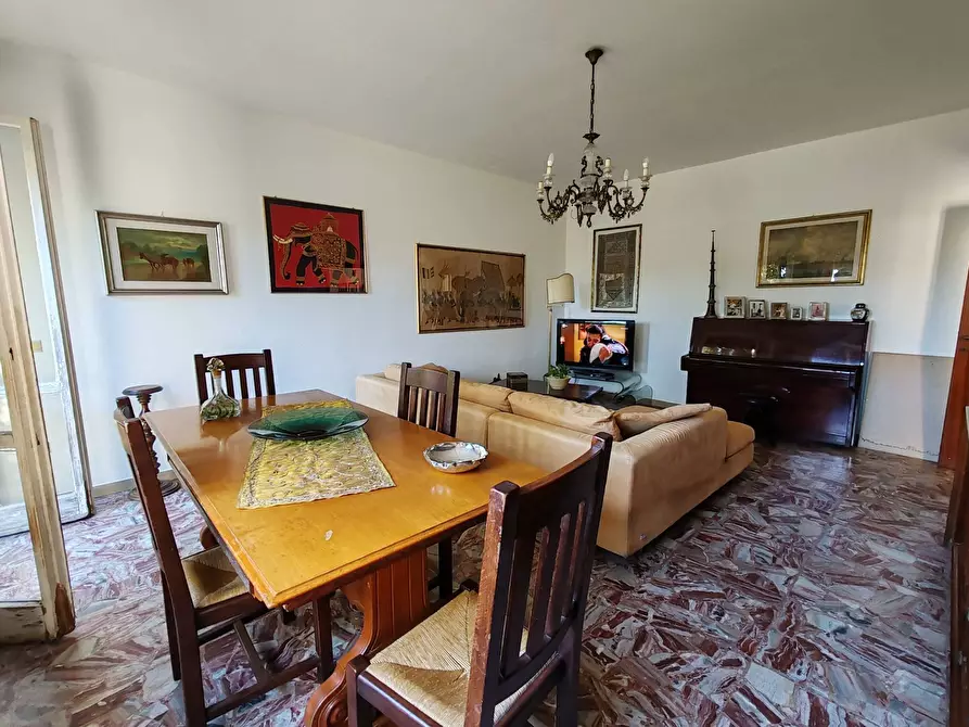 Immagine 4 di Casa bifamiliare in vendita  a Pisa