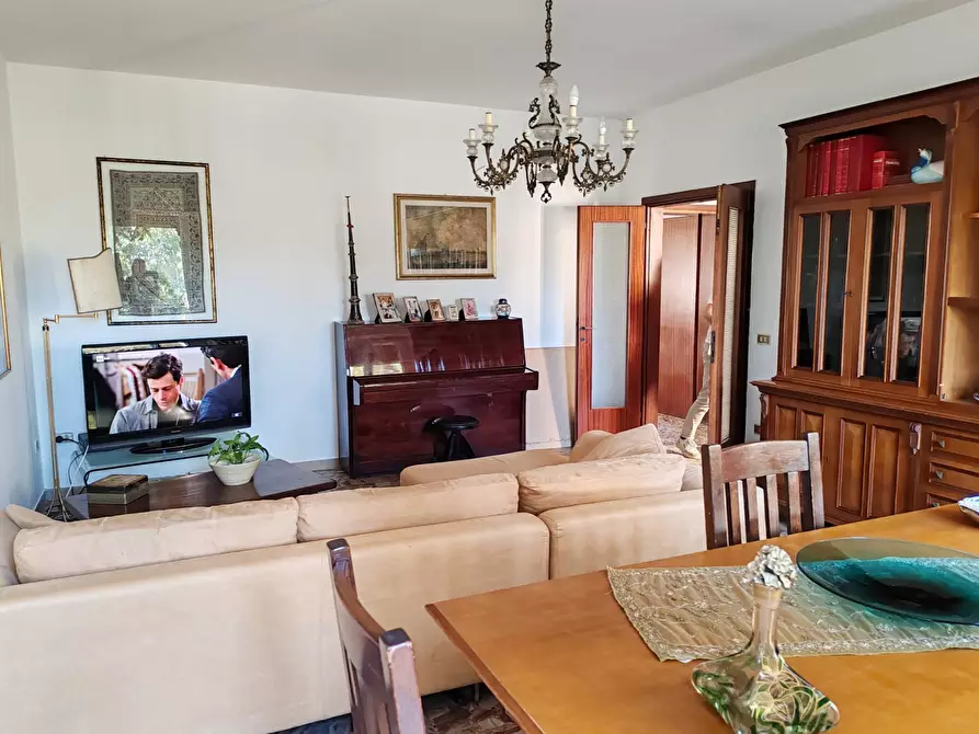 Immagine 5 di Casa bifamiliare in vendita  a Pisa