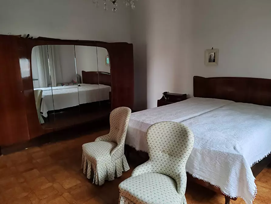 Immagine 11 di Casa bifamiliare in vendita  a Pisa