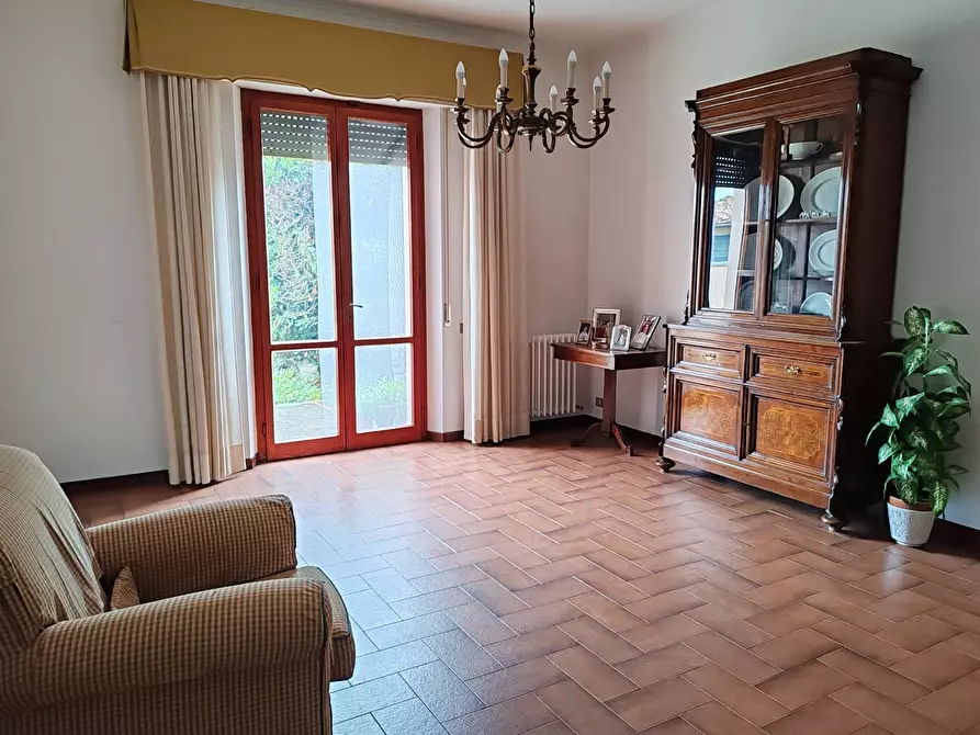 Immagine 2 di Casa bifamiliare in vendita  a Pisa