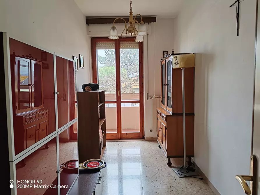 Immagine 11 di Appartamento in vendita  a Pisa