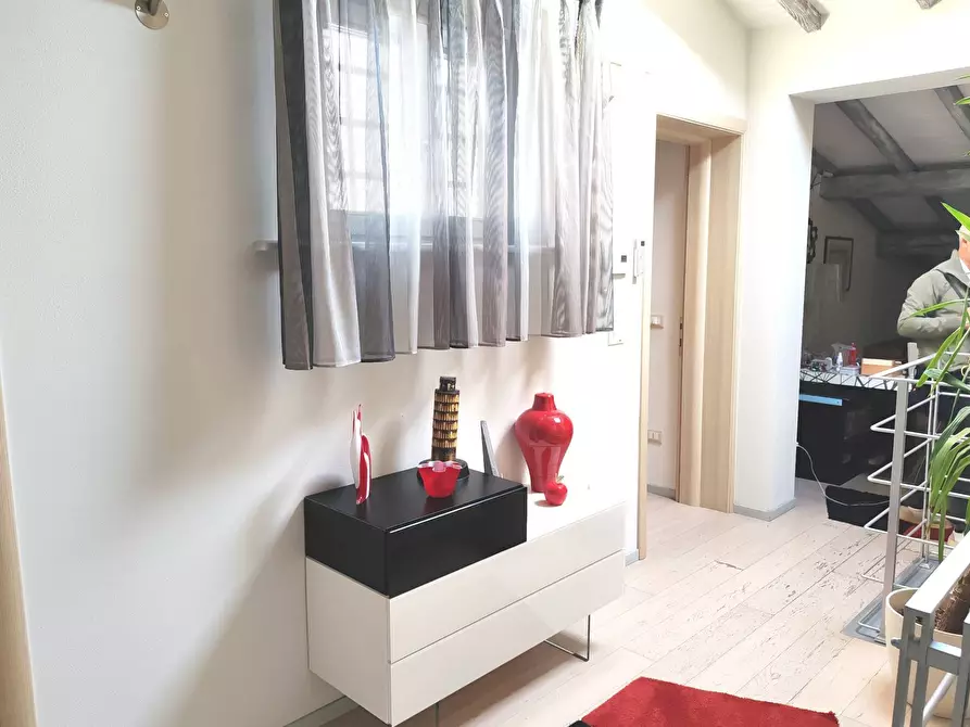 Immagine 17 di Appartamento in vendita  a Pisa