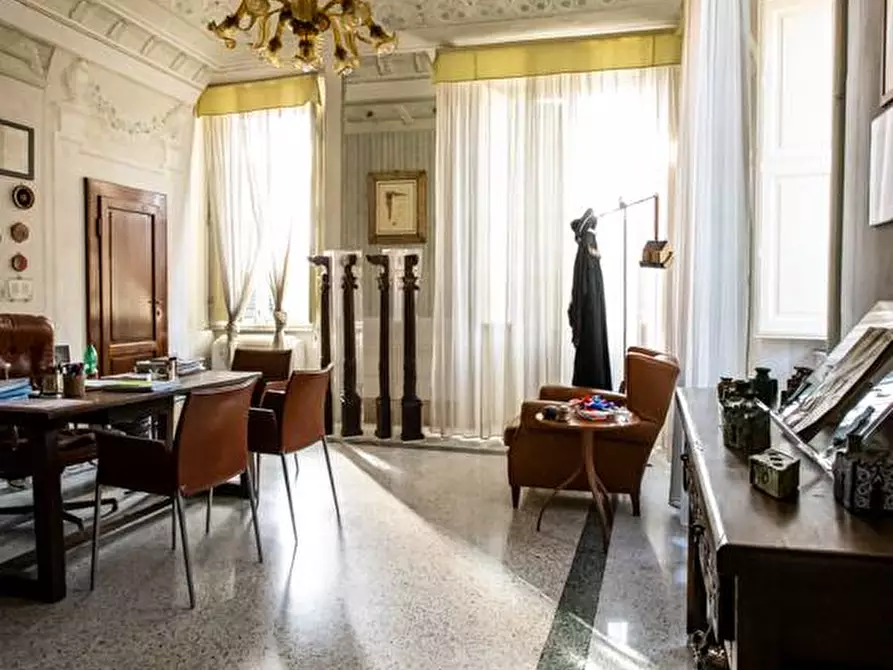 Immagine 59 di Appartamento in vendita  a Pisa