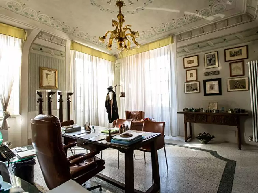 Immagine 61 di Appartamento in vendita  a Pisa