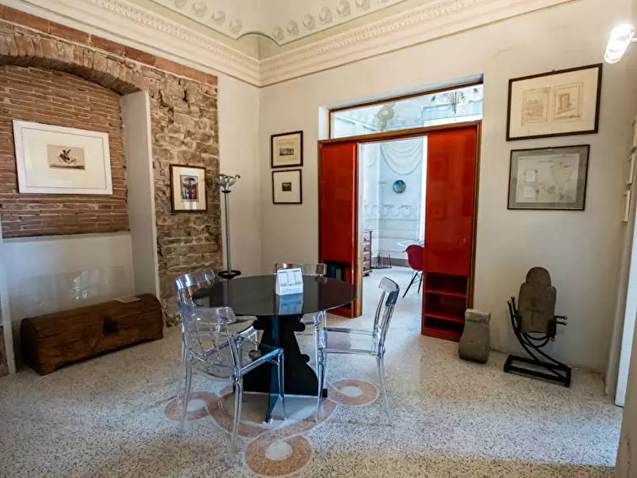 Immagine 54 di Appartamento in vendita  a Pisa