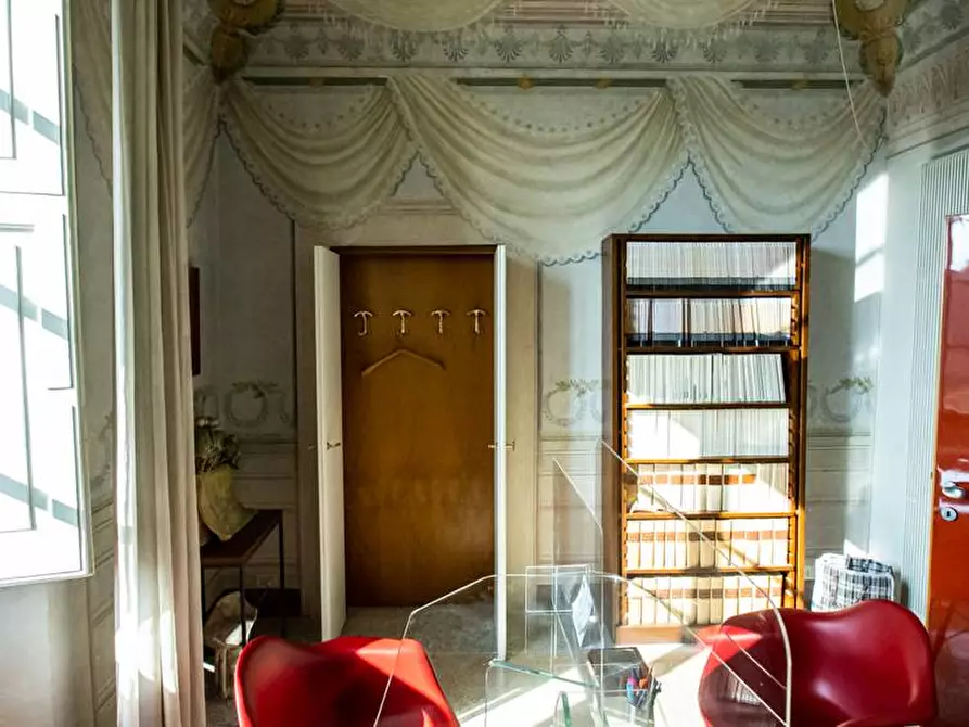 Immagine 7 di Appartamento in vendita  a Pisa