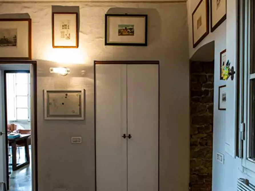 Immagine 14 di Appartamento in vendita  a Pisa