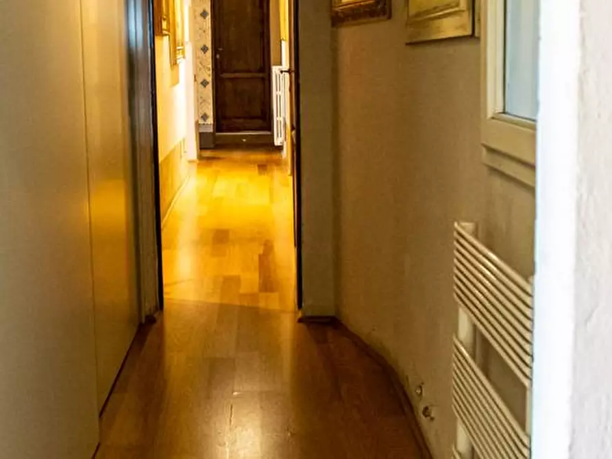 Immagine 19 di Appartamento in vendita  a Pisa