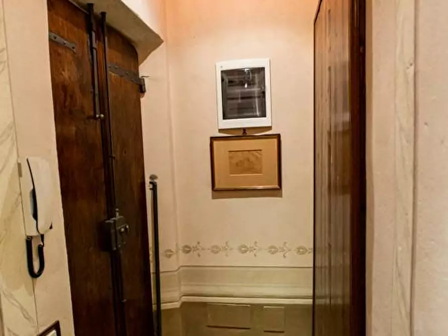 Immagine 39 di Appartamento in vendita  a Pisa