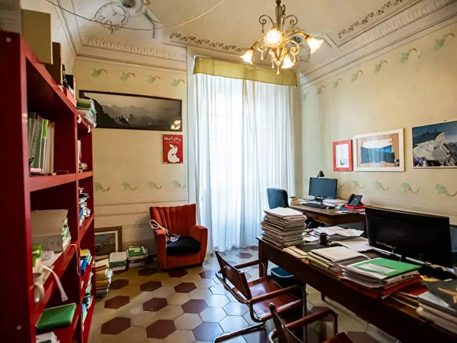 Immagine 43 di Appartamento in vendita  a Pisa