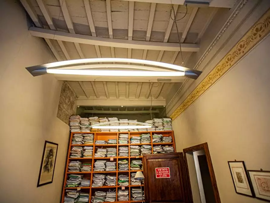 Immagine 51 di Appartamento in vendita  a Pisa