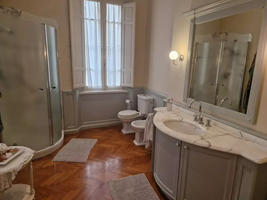 Immagine 21 di Villa in vendita  a Pisa