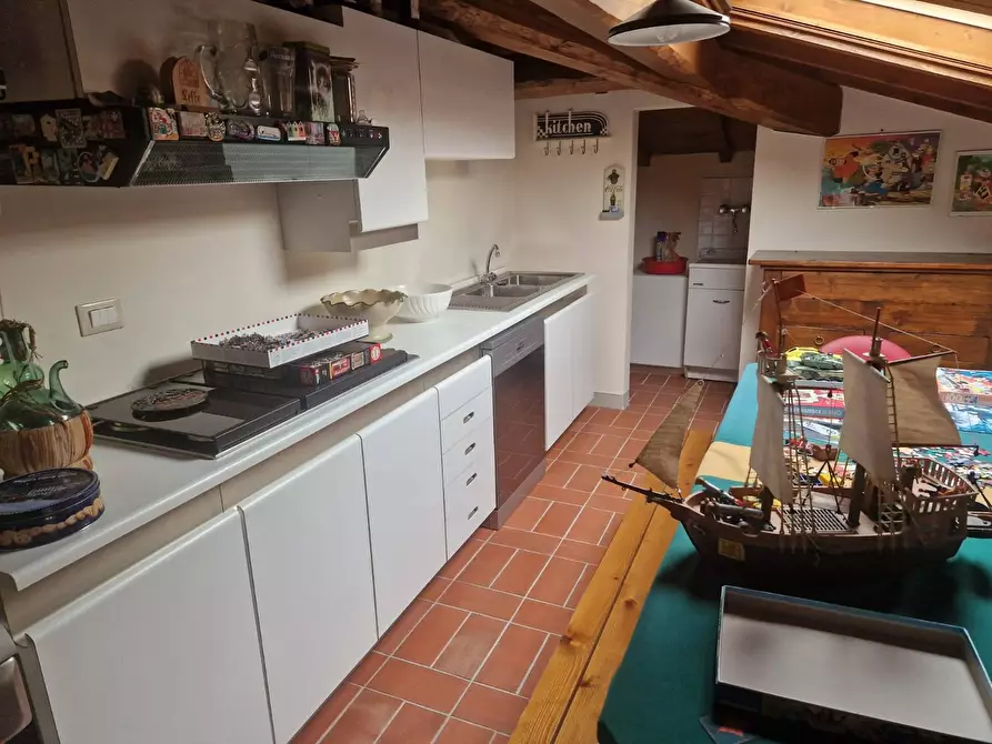 Immagine 10 di Villa in vendita  a Pisa