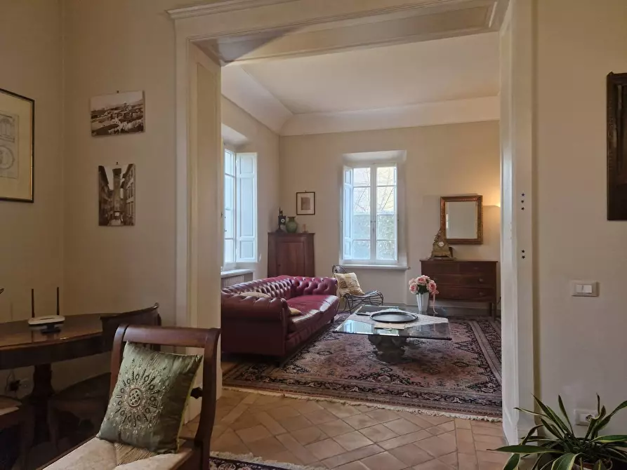 Immagine 2 di Villa in vendita  a Pisa