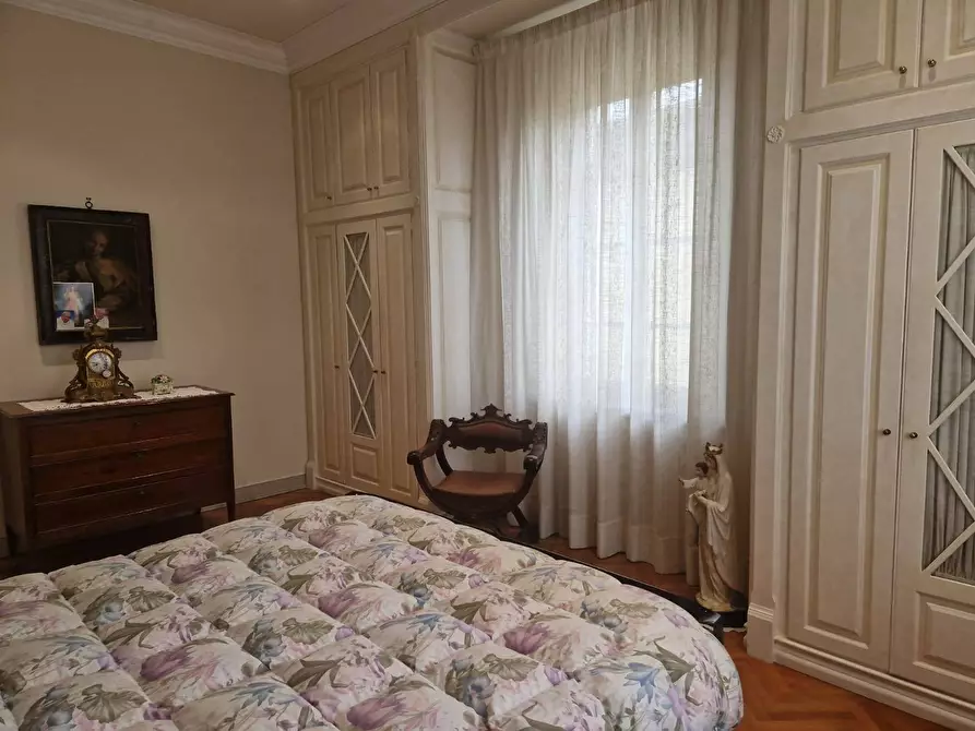 Immagine 19 di Villa in vendita  a Pisa