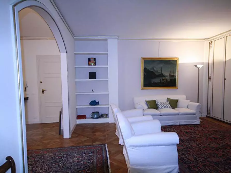 Immagine 36 di Appartamento in affitto  a Lucca