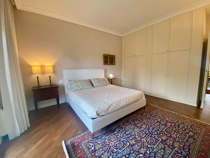 Immagine 15 di Appartamento in affitto  a Lucca