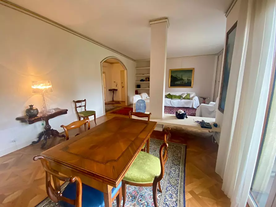 Immagine 4 di Appartamento in affitto  a Lucca