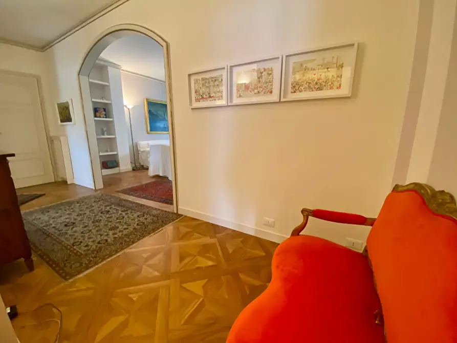 Immagine 13 di Appartamento in affitto  a Lucca