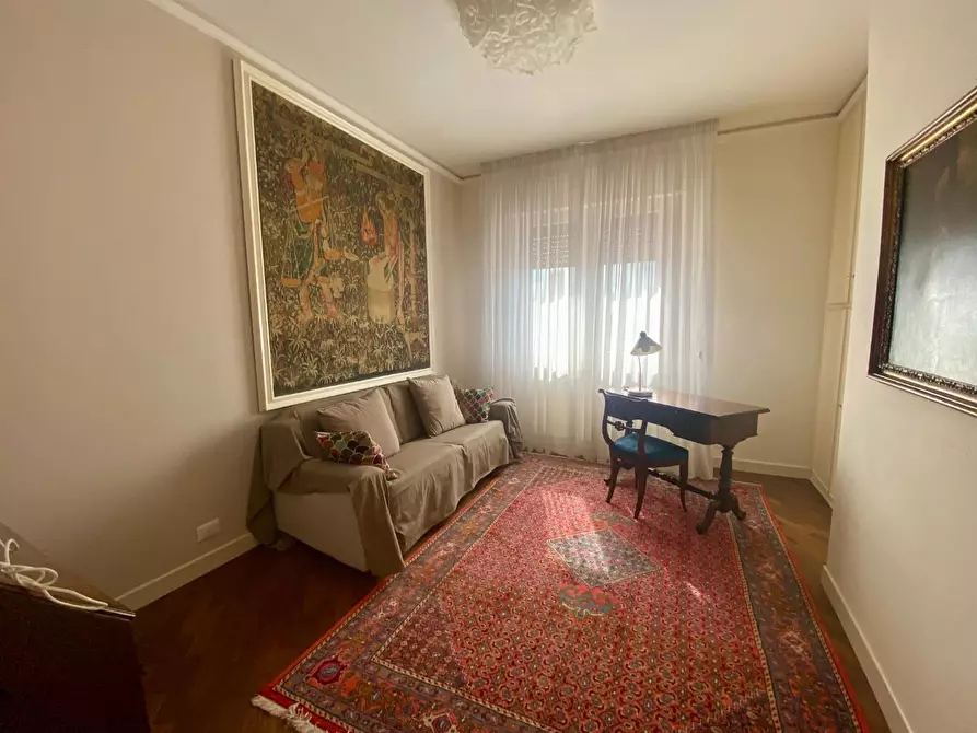 Immagine 20 di Appartamento in affitto  a Lucca