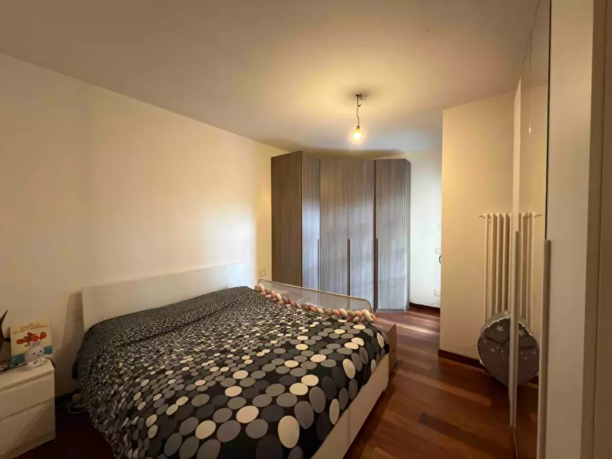 Immagine 6 di Appartamento in affitto  a Lucca