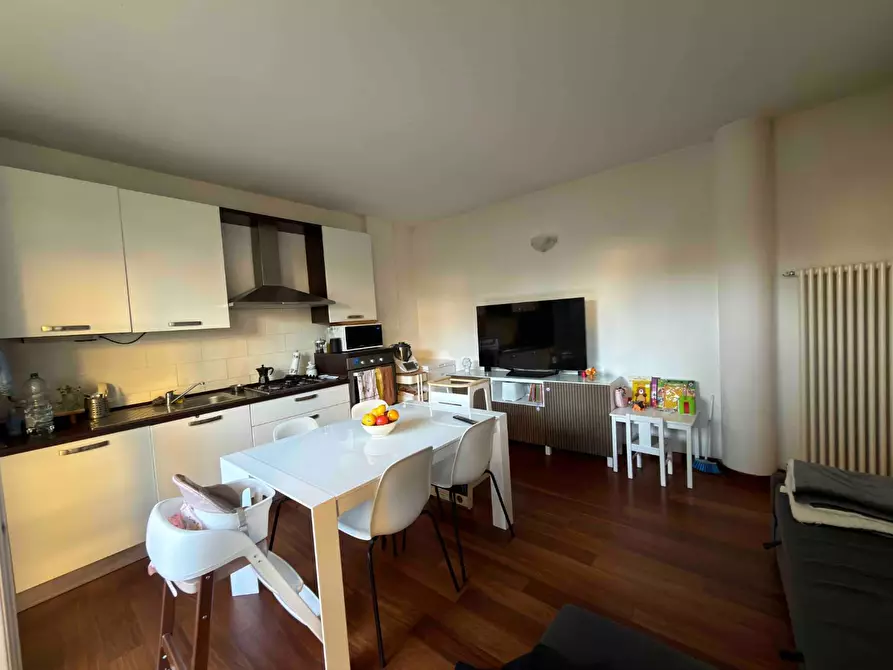 Immagine 1 di Appartamento in affitto  a Lucca