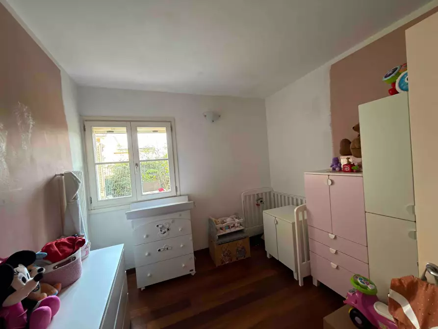 Immagine 14 di Appartamento in affitto  a Lucca