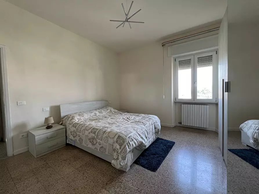 Immagine 10 di Appartamento in affitto  a Lucca