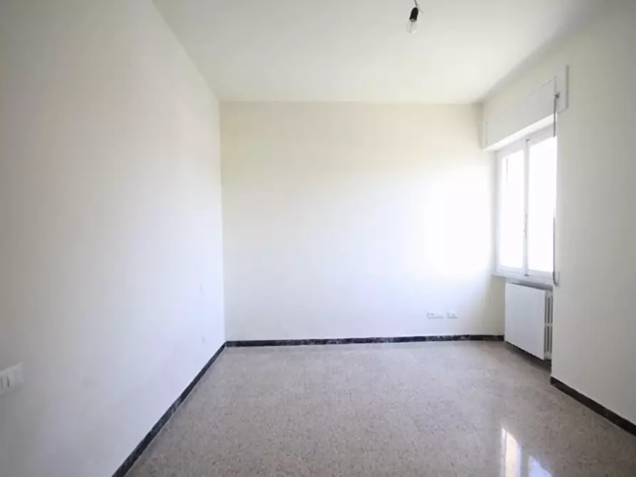 Immagine 32 di Appartamento in affitto  a Lucca