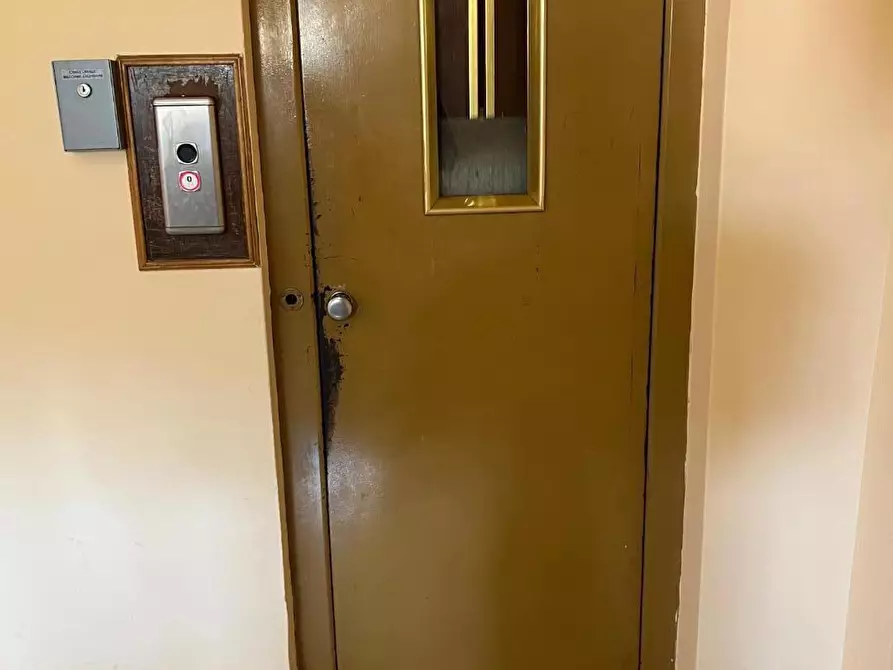 Immagine 20 di Appartamento in affitto  a Lucca