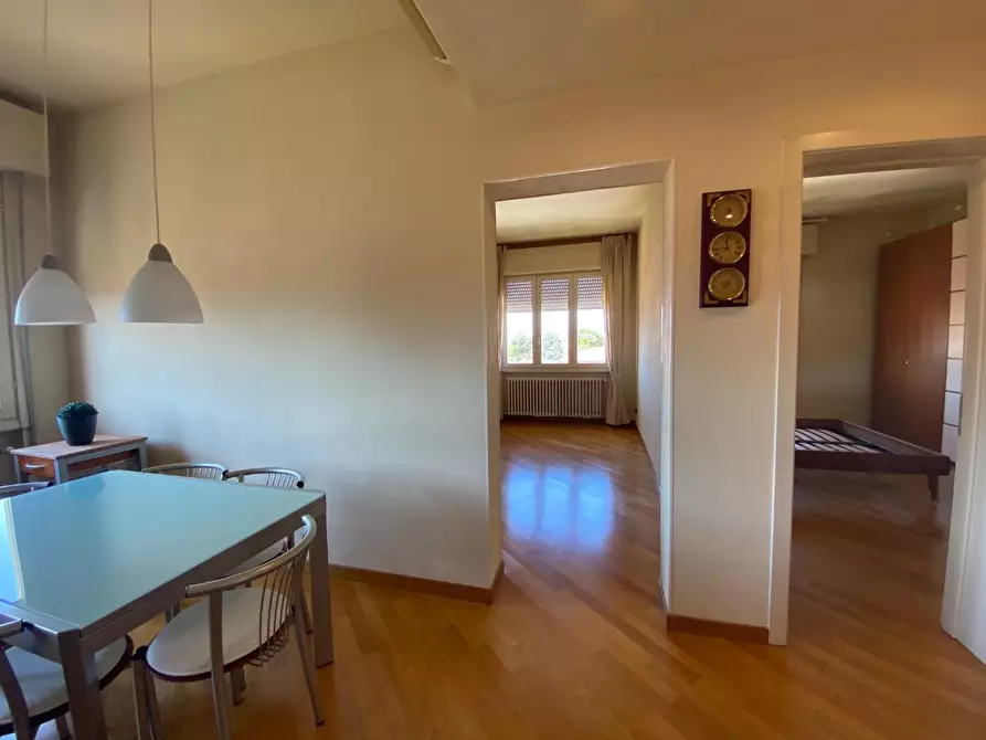 Immagine 19 di Appartamento in affitto  a Lucca