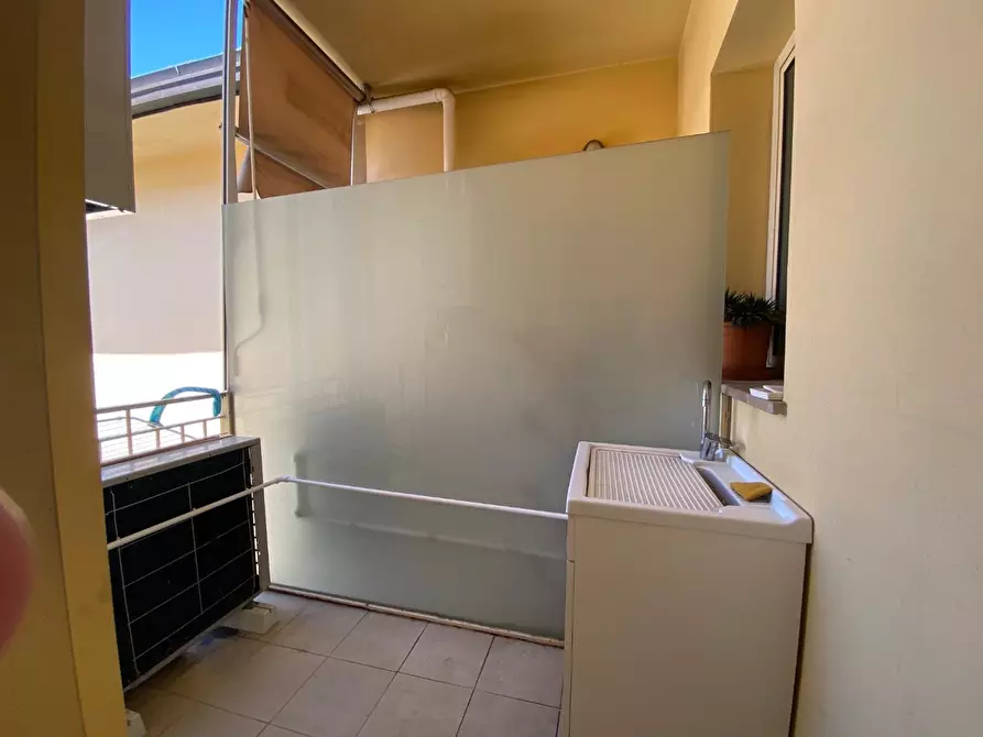 Immagine 24 di Appartamento in affitto  a Lucca